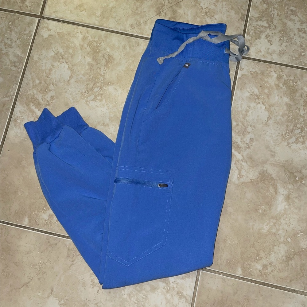 SOLD Zamora joggers size xxs regular length